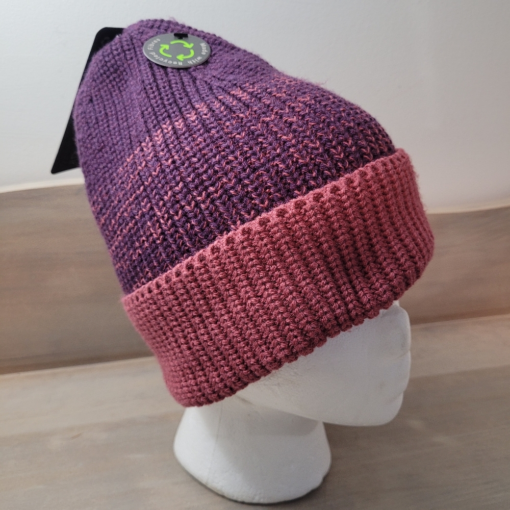 Hot Paws Women's Knit Ribbed Beanie Toque OS Pink Winter Stretch Recycled NEW